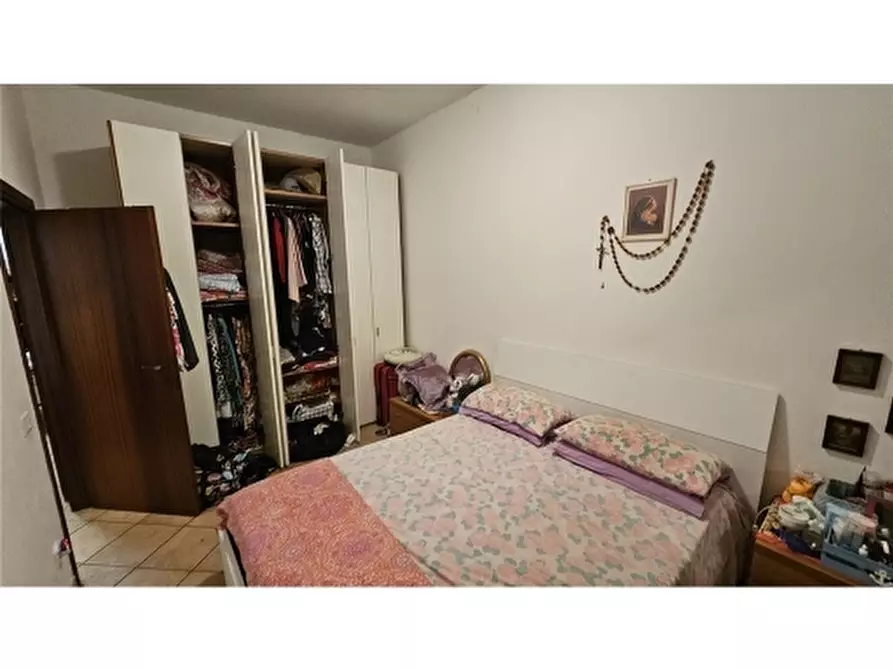 Immagine 22 di Appartamento in vendita  a Ravenna