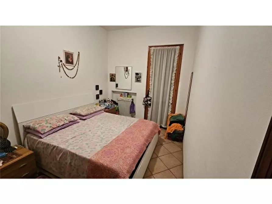 Immagine 23 di Appartamento in vendita  a Ravenna