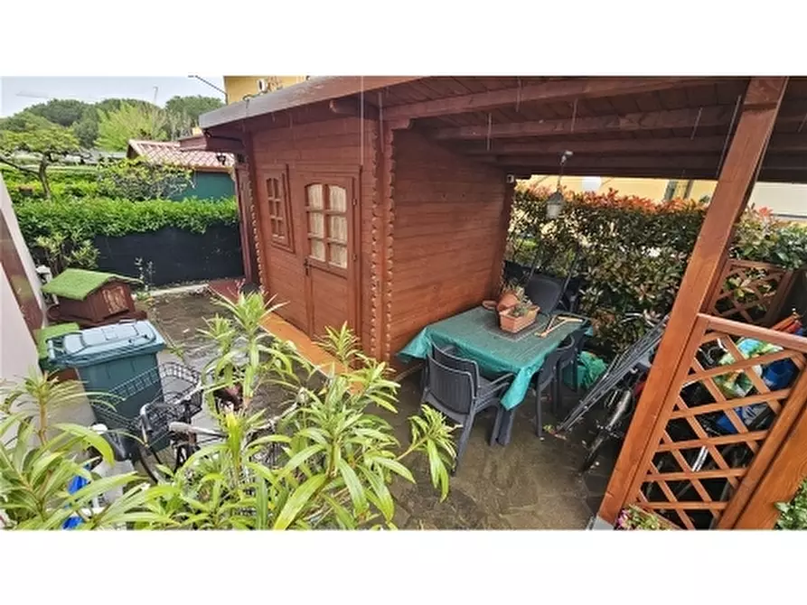 Immagine 32 di Appartamento in vendita  a Ravenna