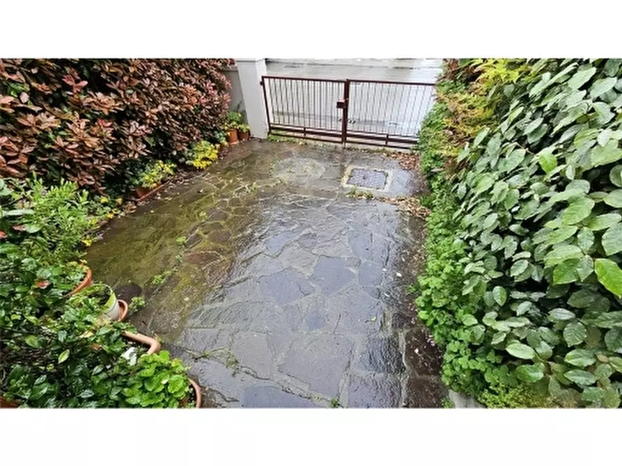 Immagine 34 di Appartamento in vendita  a Ravenna