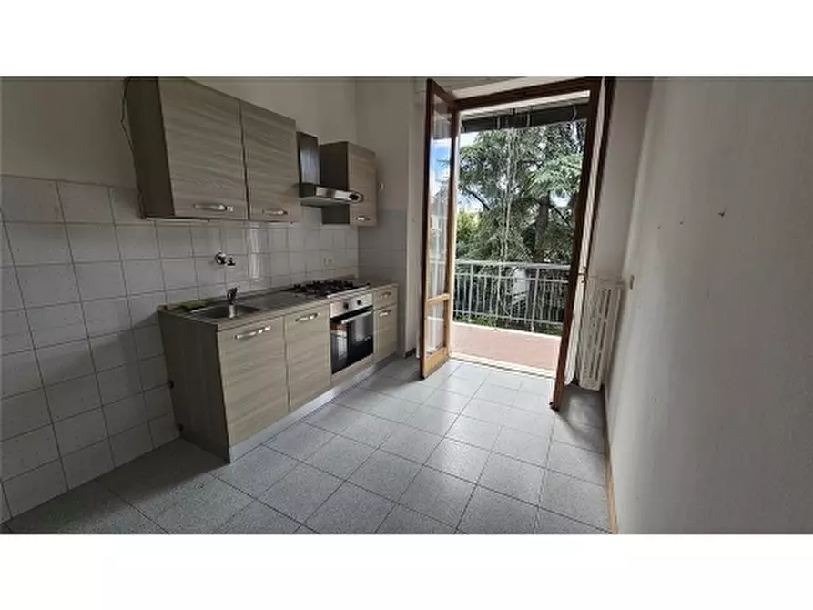 Immagine 5 di Appartamento in vendita  a Firenze