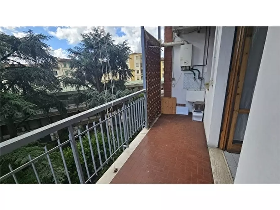 Immagine 8 di Appartamento in vendita  a Firenze