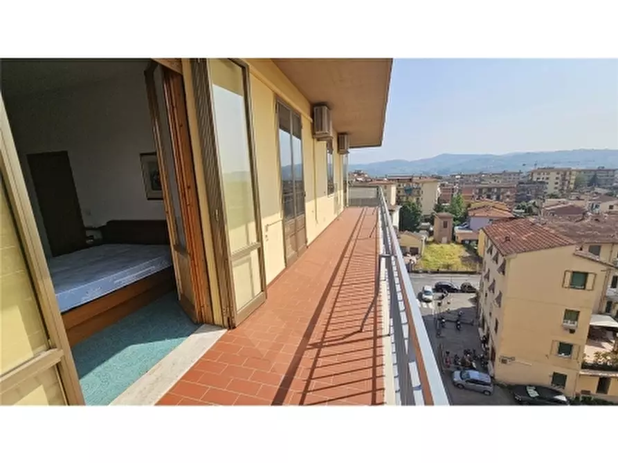 Immagine 23 di Appartamento in vendita  a Scandicci