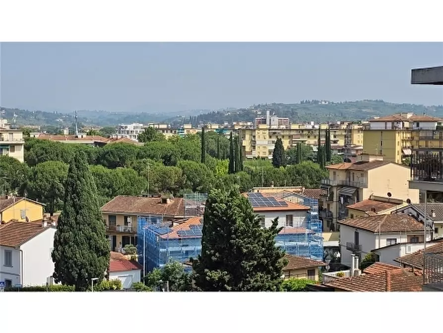 Immagine 25 di Appartamento in vendita  a Scandicci