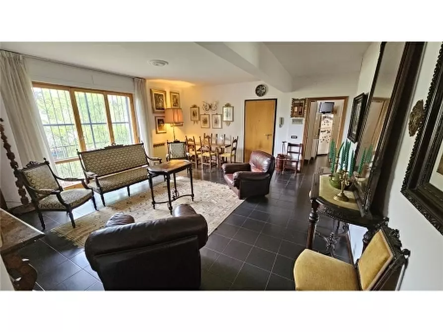 Immagine 7 di Appartamento in vendita  a Firenze