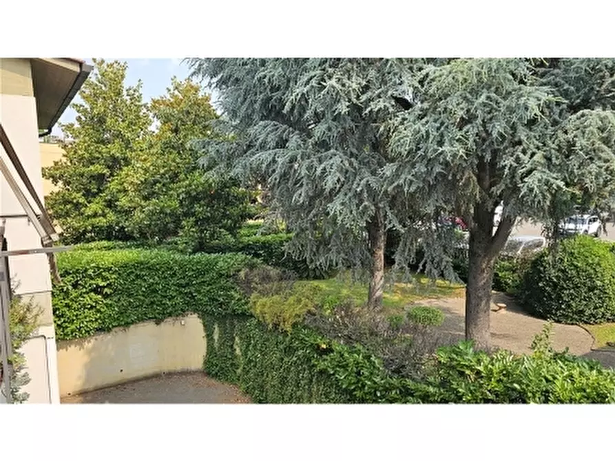 Immagine 33 di Appartamento in vendita  a Firenze