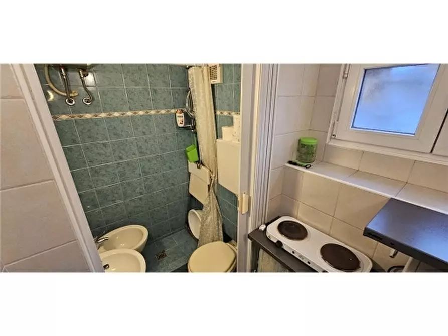 Immagine 10 di Appartamento in affitto  a Firenze