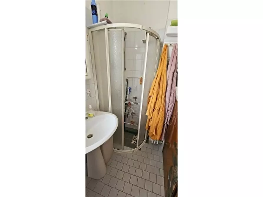 Immagine 10 di Appartamento in vendita  a Ravenna