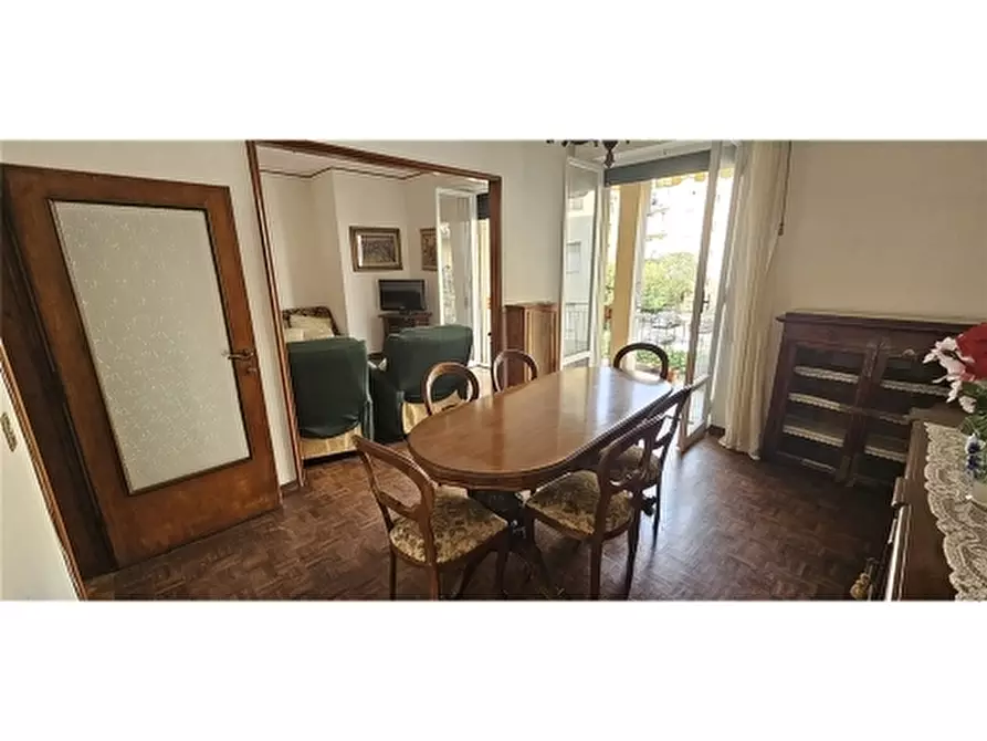 Immagine 3 di Appartamento in vendita  a Firenze