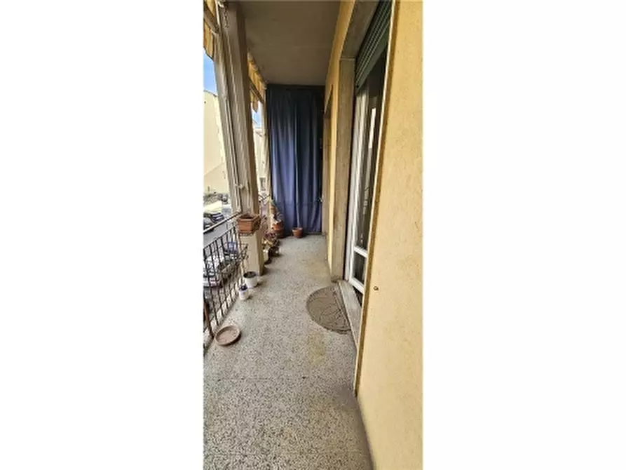 Immagine 5 di Appartamento in vendita  a Firenze