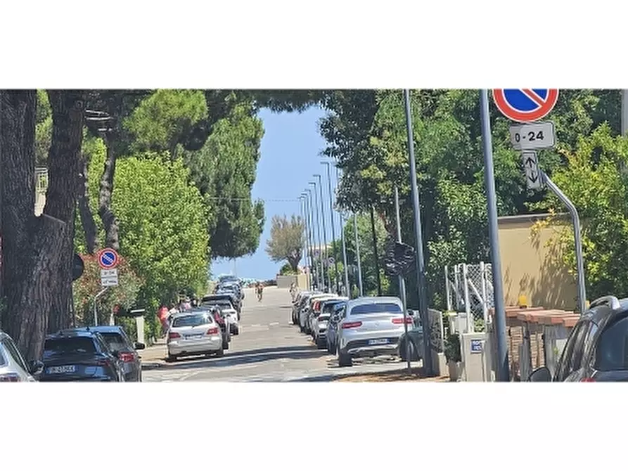 Immagine 10 di Appartamento in vendita  a Ravenna