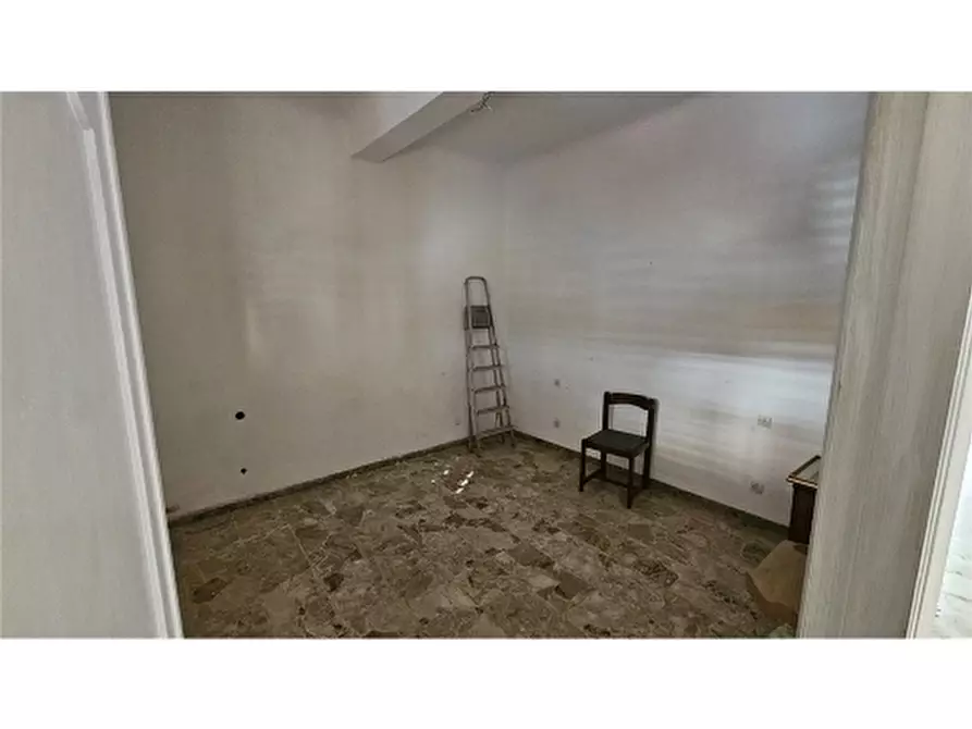 Immagine 36 di Villa in vendita  a Firenze