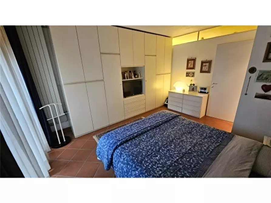 Immagine 25 di Villa in vendita  a Rignano Sull'arno