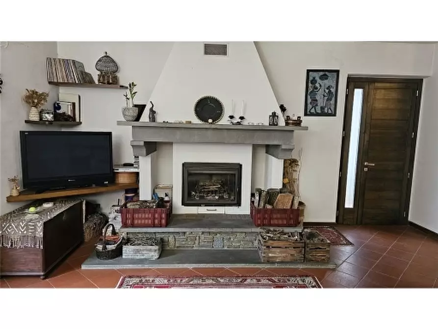 Immagine 41 di Villa in vendita  a Rignano Sull'arno