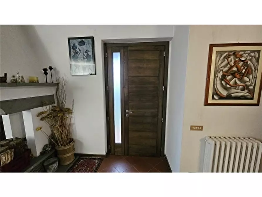 Immagine 42 di Villa in vendita  a Rignano Sull'arno