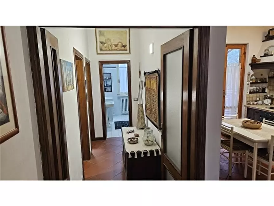 Immagine 54 di Villa in vendita  a Rignano Sull'arno