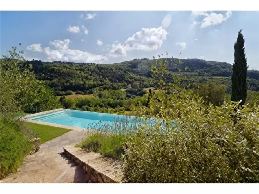 Immagine 7 di Villa in affitto  a Fiesole