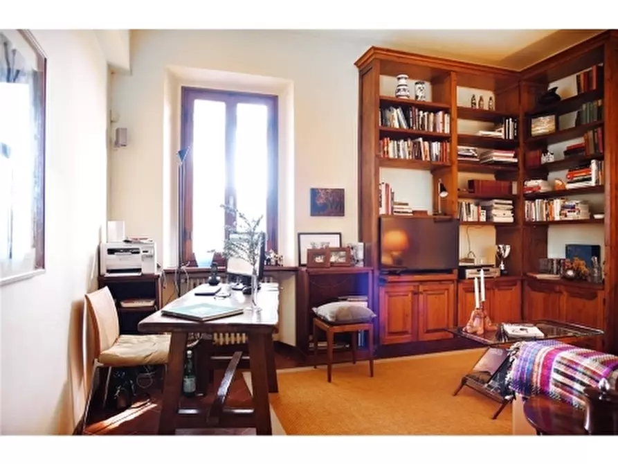 Immagine 27 di Villa in affitto  a Fiesole