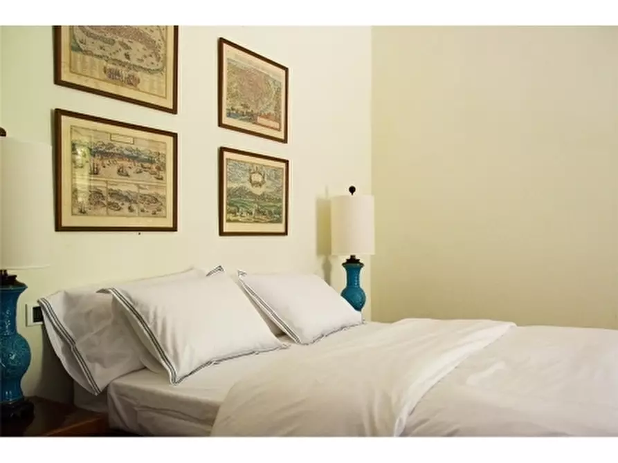 Immagine 31 di Villa in affitto  a Fiesole