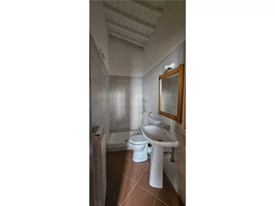 Immagine 12 di Rustico / casale in affitto  a Fiesole