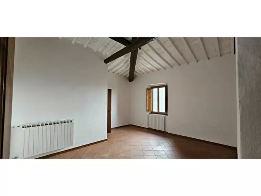 Immagine 19 di Rustico / casale in affitto  a Fiesole