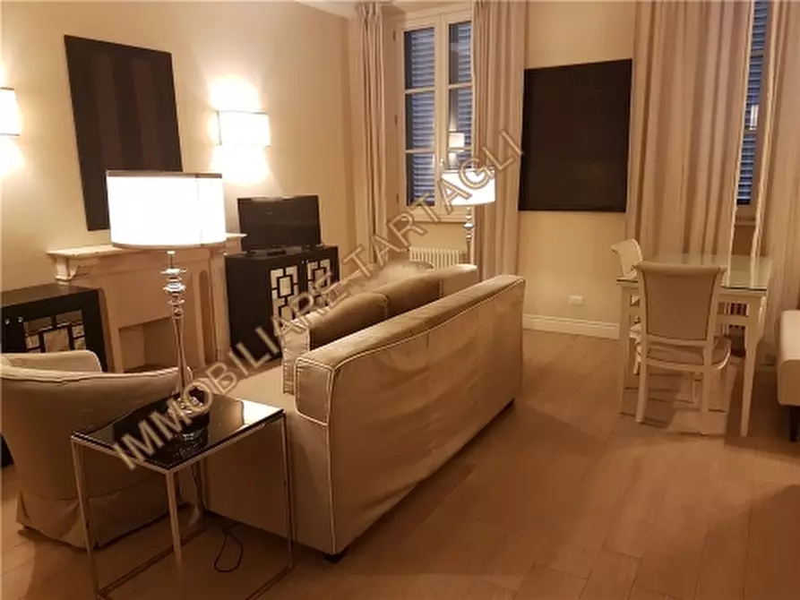 Immagine 2 di Appartamento in affitto  a Firenze