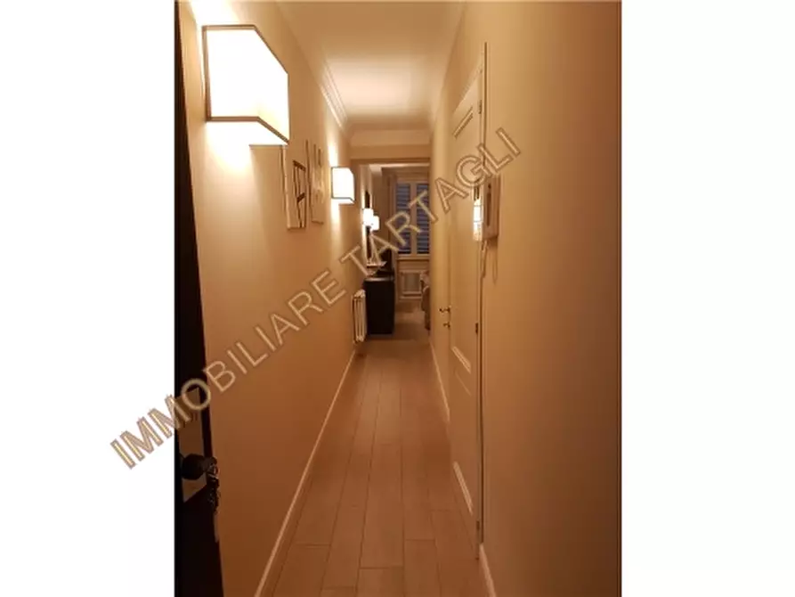 Immagine 11 di Appartamento in affitto  a Firenze