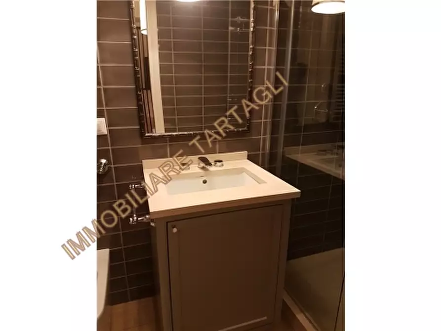 Immagine 14 di Appartamento in affitto  a Firenze