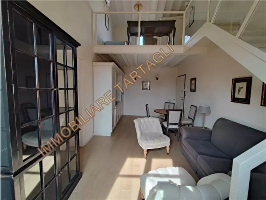 Immagine 4 di Appartamento in affitto  a Firenze