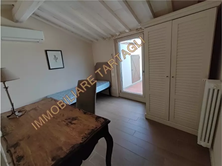 Immagine 12 di Appartamento in affitto  a Firenze