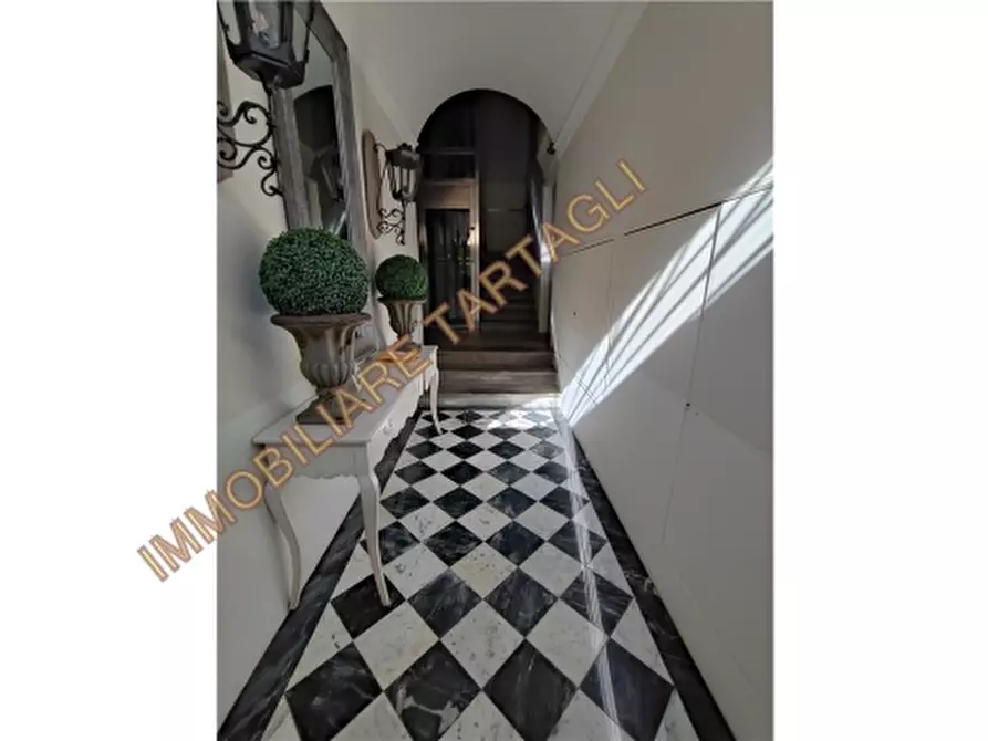 Immagine 23 di Appartamento in affitto  a Firenze