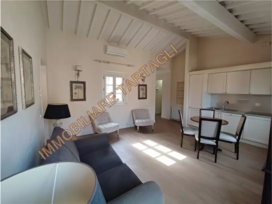 Immagine 2 di Appartamento in affitto  a Firenze