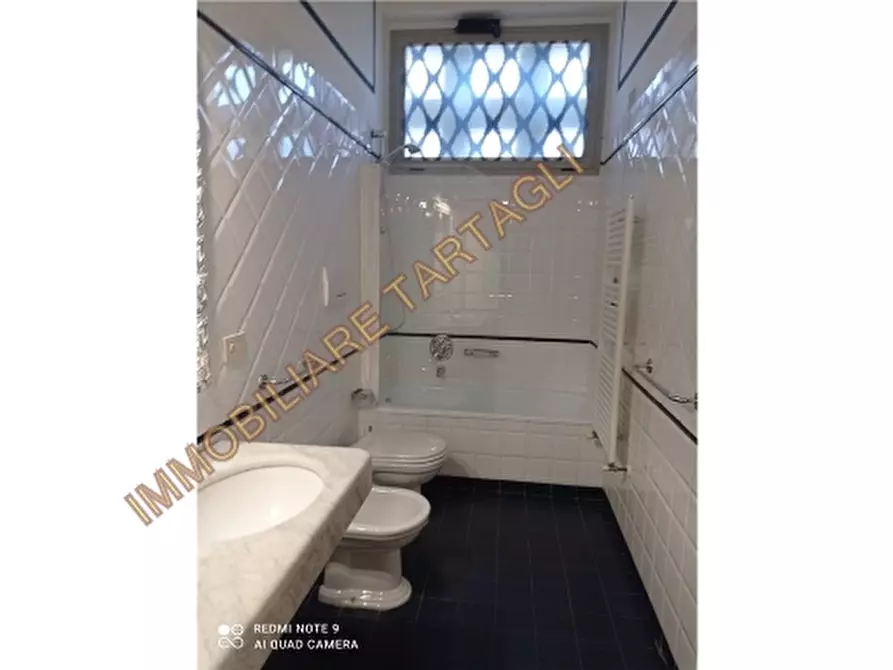 Immagine 16 di Appartamento in affitto  a Firenze