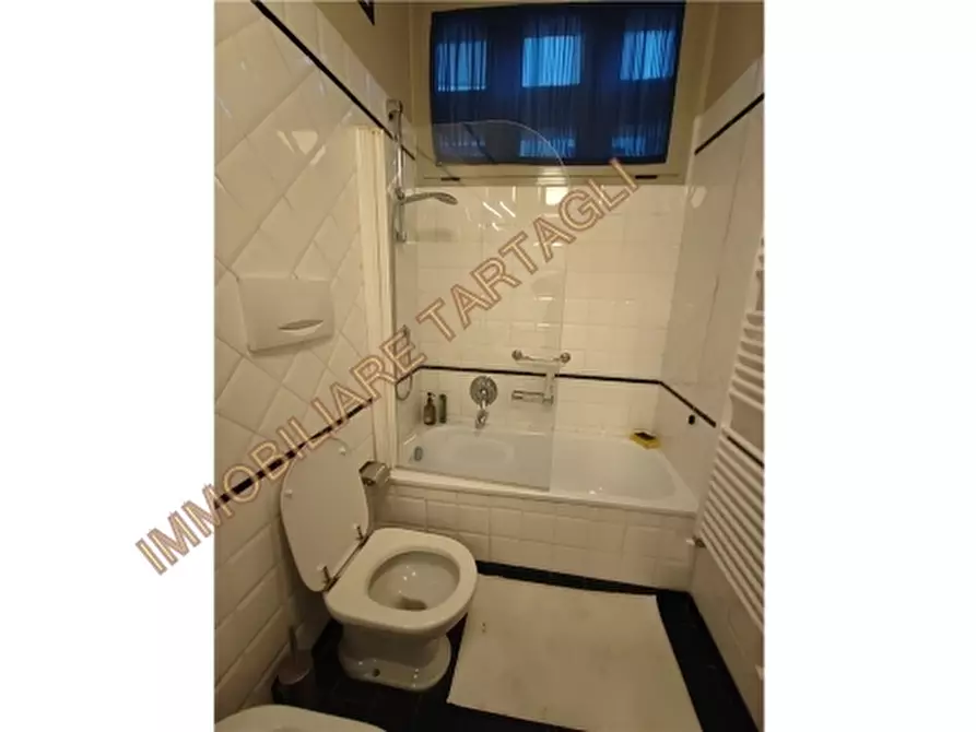 Immagine 10 di Appartamento in affitto  a Firenze