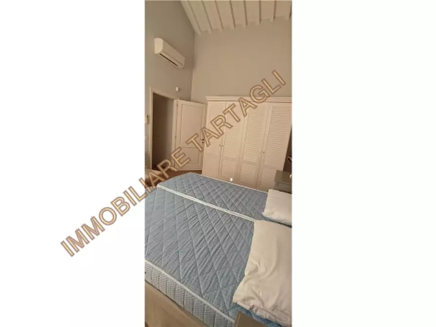 Immagine 12 di Appartamento in affitto  a Firenze