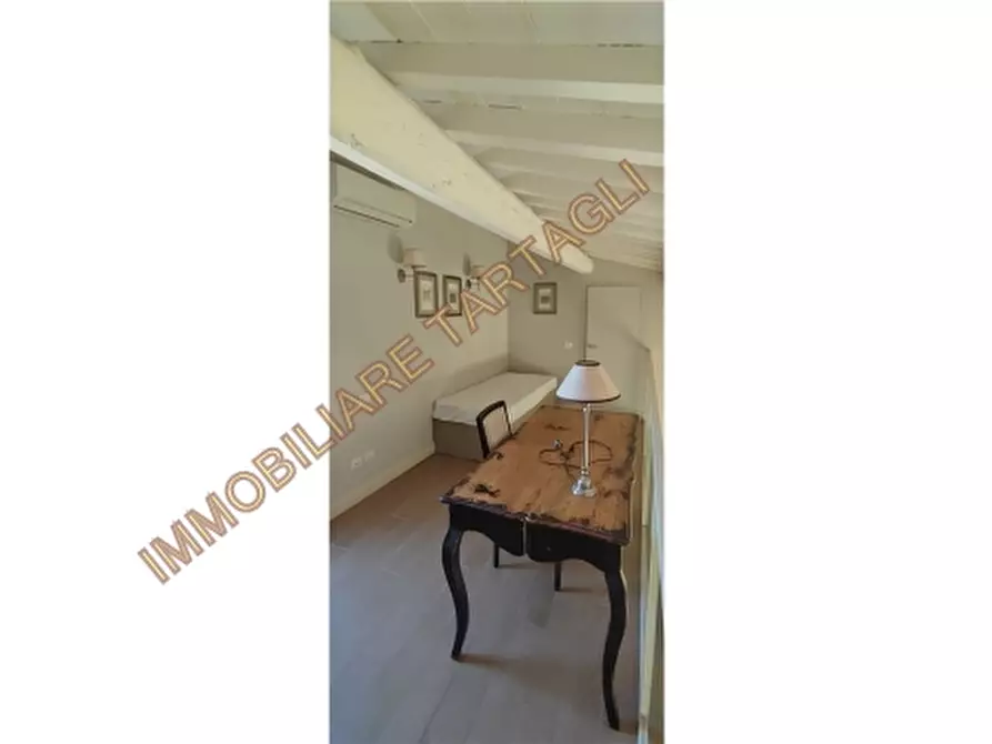 Immagine 21 di Appartamento in affitto  a Firenze