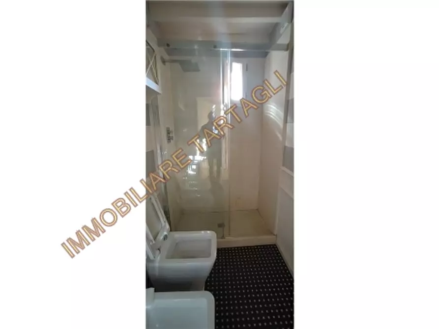 Immagine 27 di Appartamento in affitto  a Firenze