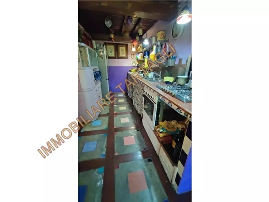 Immagine 10 di Appartamento in vendita  a Firenze