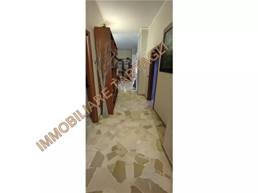 Immagine 23 di Appartamento in vendita  a Firenze