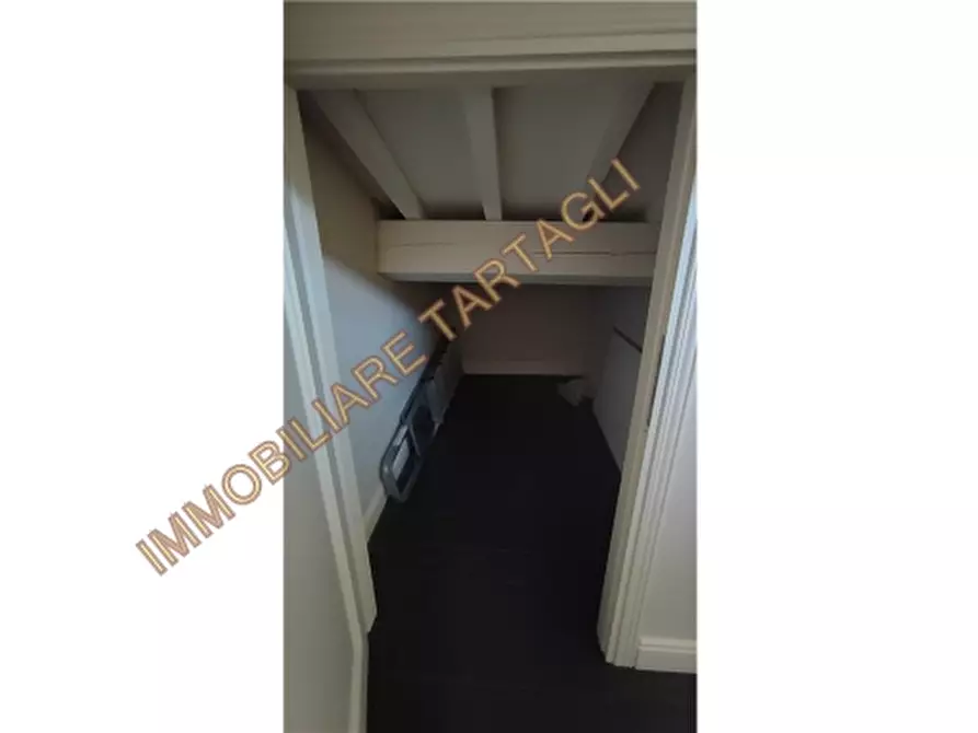 Immagine 19 di Appartamento in affitto  a Firenze