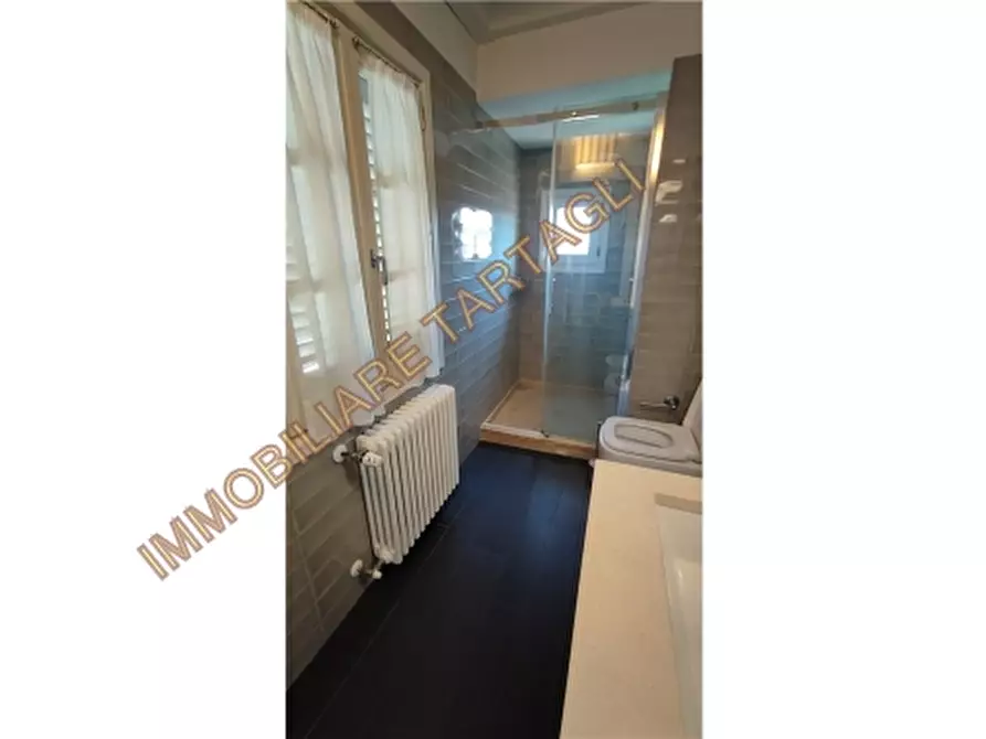 Immagine 23 di Appartamento in affitto  a Firenze