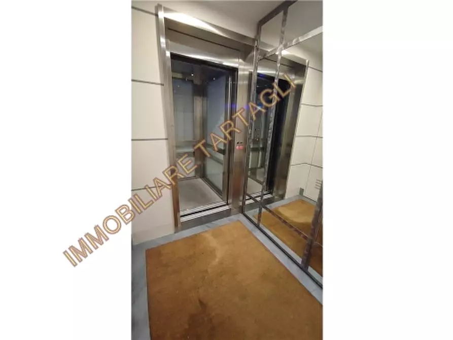 Immagine 26 di Appartamento in affitto  a Firenze