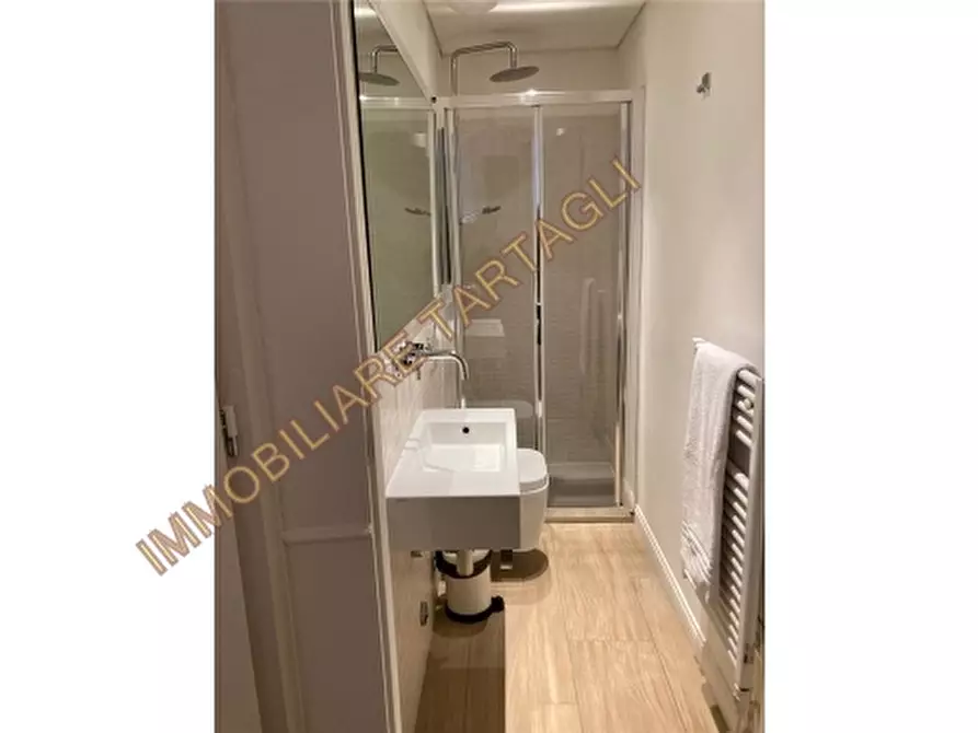 Immagine 8 di Appartamento in affitto  a Firenze