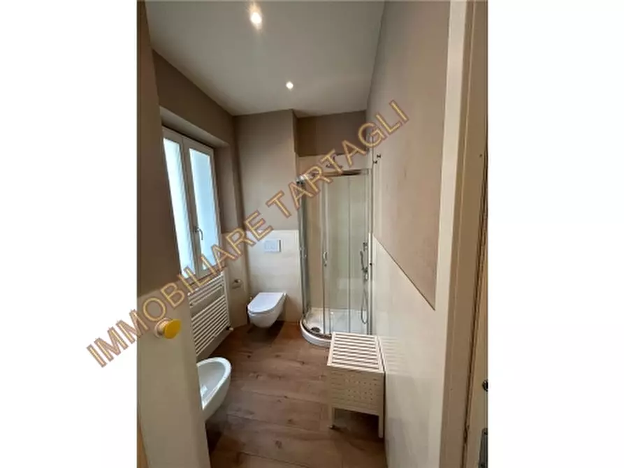 Immagine 13 di Appartamento in affitto  a Firenze