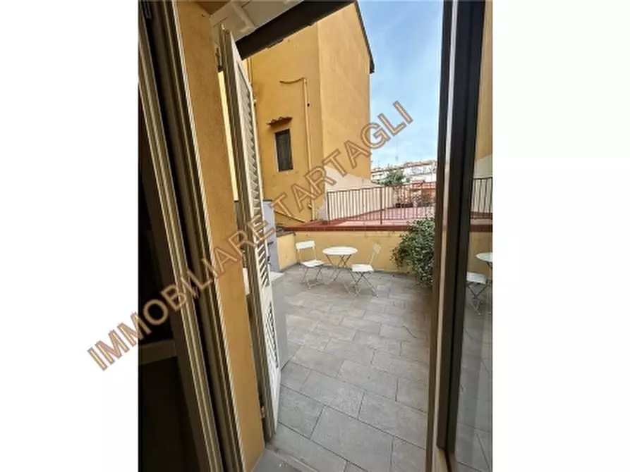 Immagine 18 di Appartamento in affitto  a Firenze