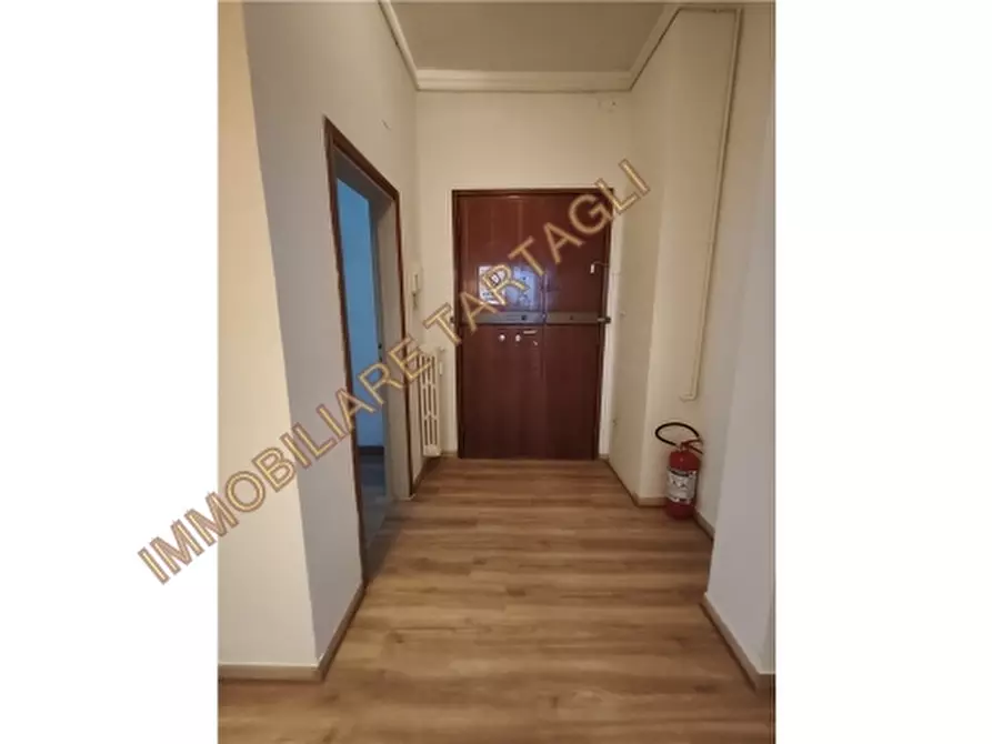 Immagine 14 di Appartamento in vendita  a Firenze