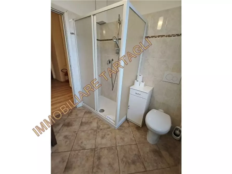 Immagine 17 di Appartamento in vendita  a Firenze