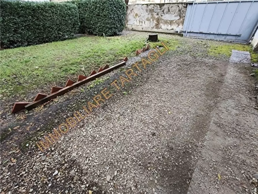 Immagine 23 di Appartamento in vendita  a Firenze