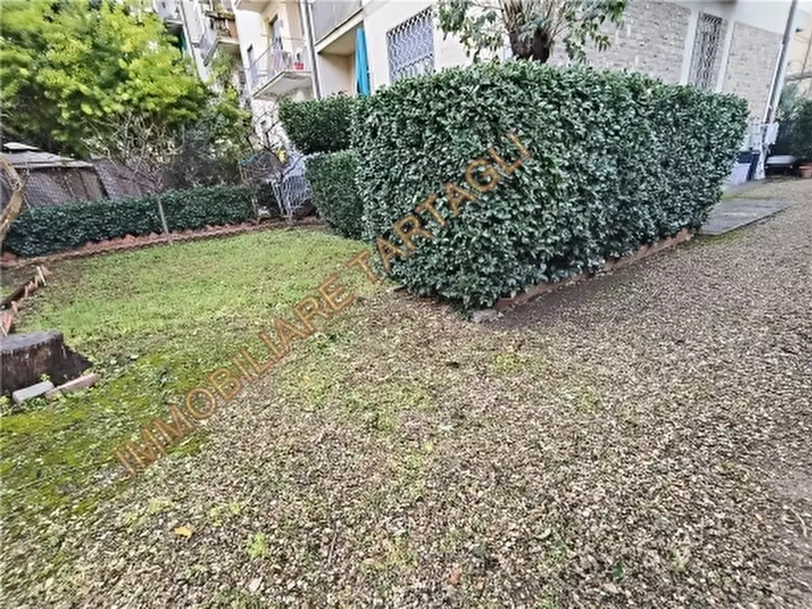 Immagine 24 di Appartamento in vendita  a Firenze