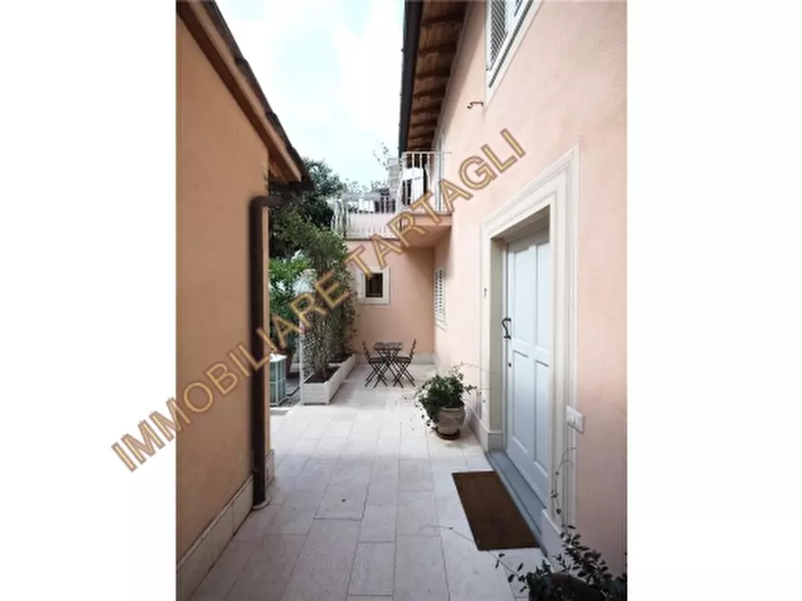 Immagine 8 di Appartamento in affitto  a Firenze